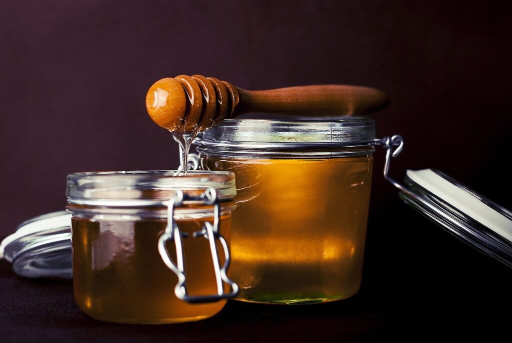 Senators are proposing to introduce new legal definitions «honey» and «counterfeit honey»