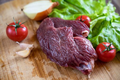 Японцы стали есть меньше красного мяса