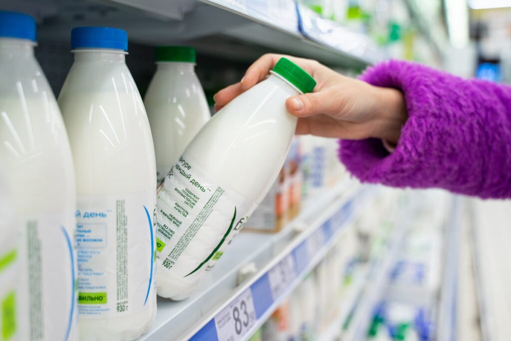 Производителям молока компенсируют 70% затрат на маркировку