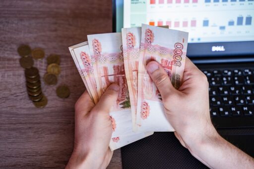 Аспирантам новосибирского ветеринарного института выплатили долги по стипендии