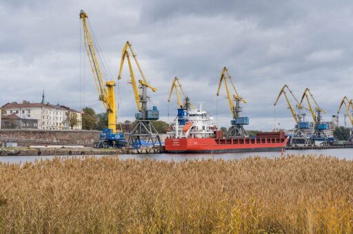 Иностранных браконьеров не пустят в российские порты