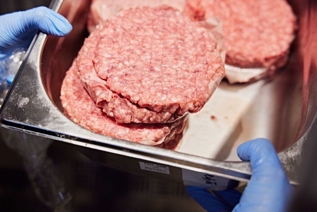 Во Франции запретят называть мясом изделия из растительного сырья