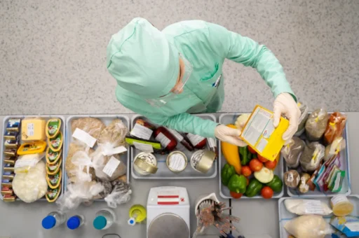 Минсельхоз разработал правила экспертизы некачественных продуктов перед их скармливанием скоту