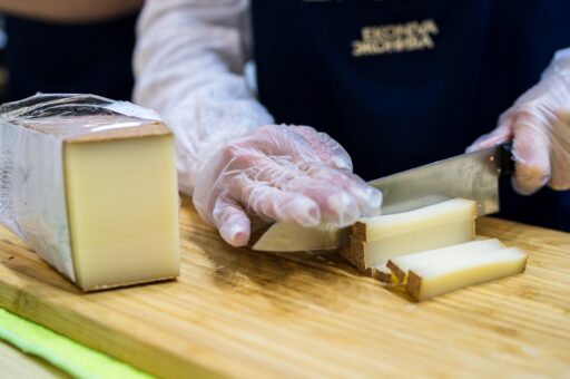 Мясо птицы, яйца и молочная продукция стали лидерами спроса среди фермерских товаров