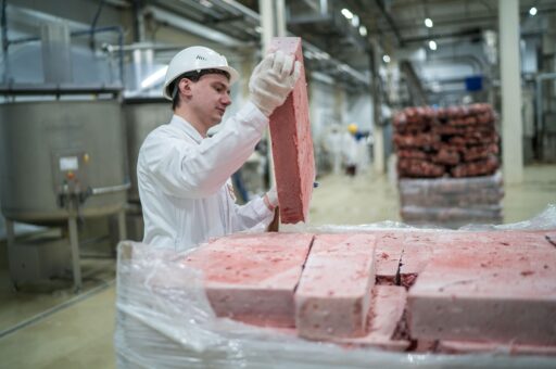 Минсельхоз: России нужна роботизация обвалки мясопереработки