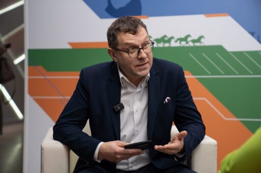 Эксперт рассказал в чем выгода стальных зданий для животноводов и птицеводов