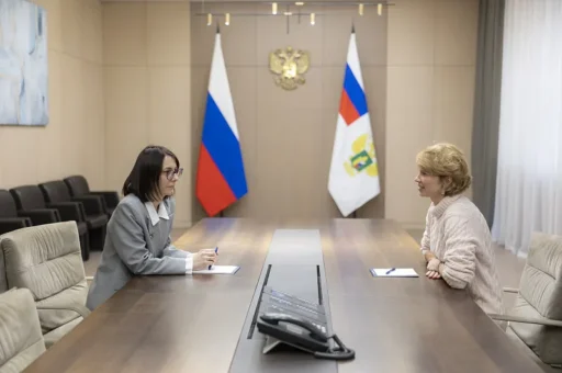 Министр сельского хозяйства встретилась с лауреатом премии президента для молодых ученых