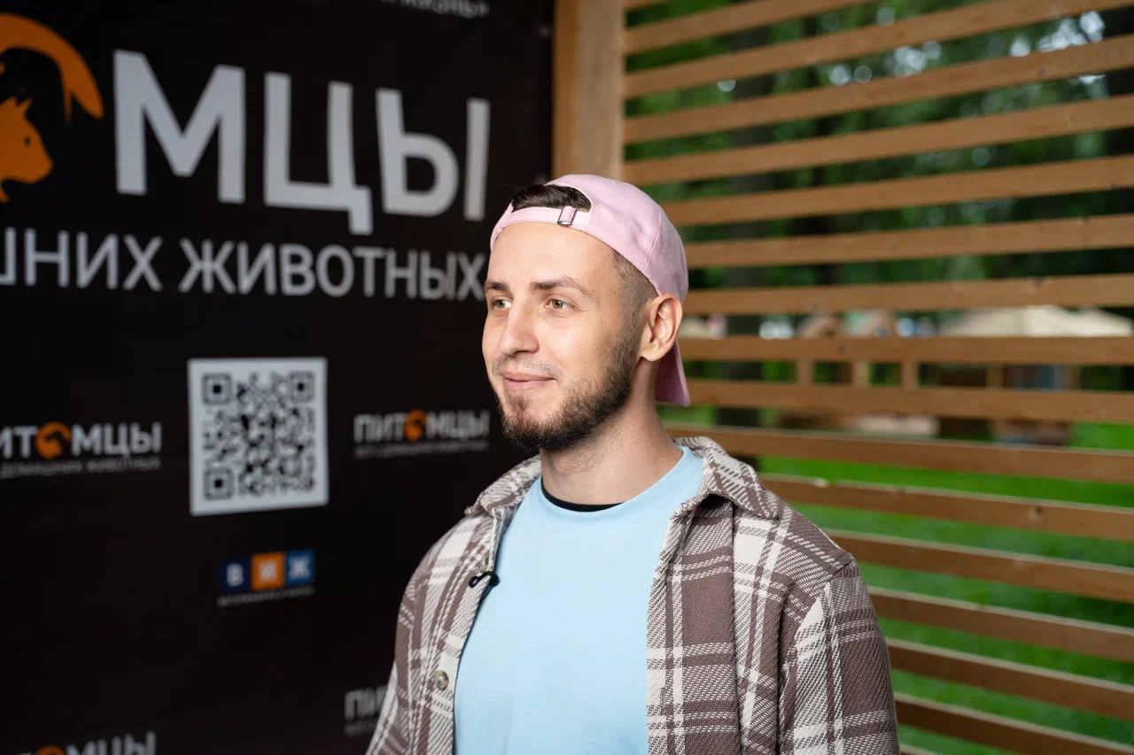 Знаменитый блогер и друг грустного кота рассказал о секретах работы