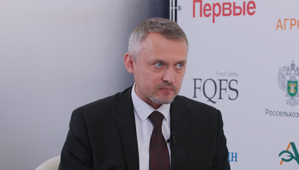 Микропластик уже часть пищевой цепи: ученые находят его в яйцах и мясе кур