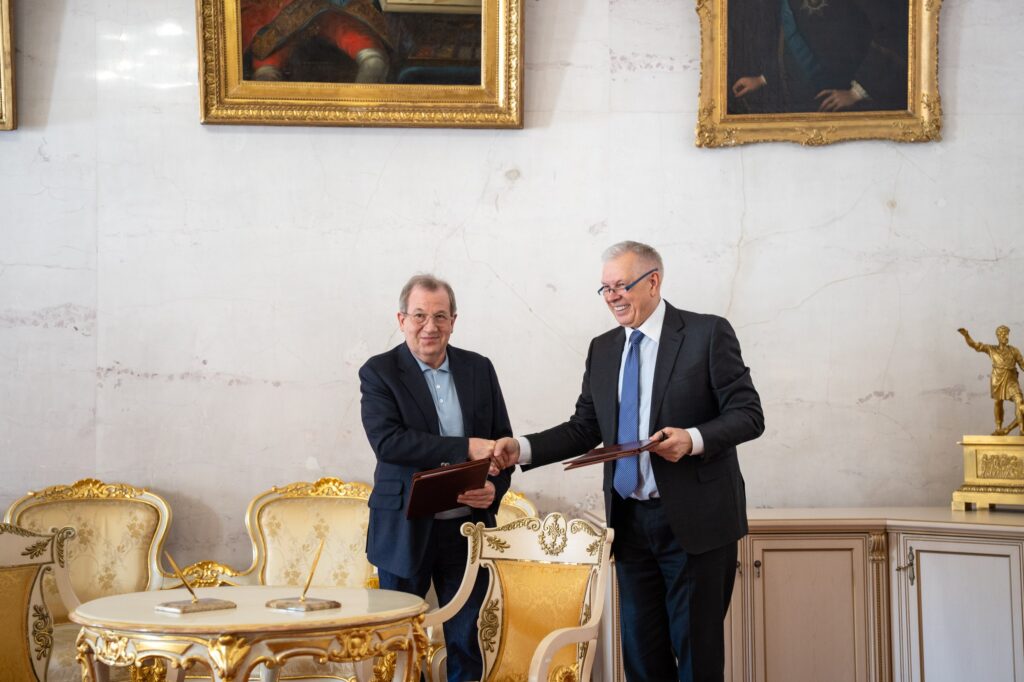 Россельхознадзор и РАН подписали соглашение о сотрудничестве