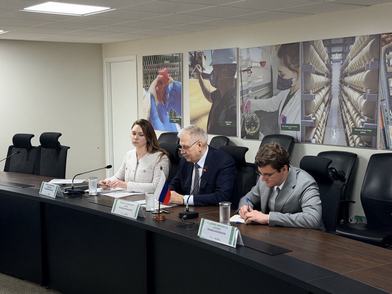 Россия и Бразилия предложат ВОЗЖ обновить ветеринарные протоколы для крупных стран